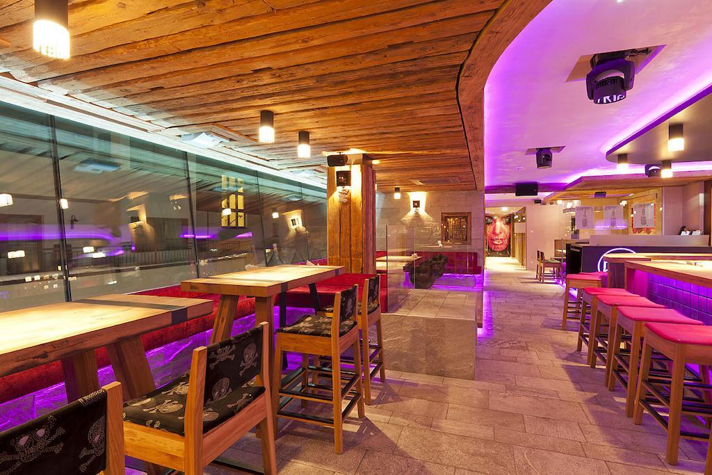 Harakiri Partyhouse Hotel Mayrhofen Ngoại thất bức ảnh